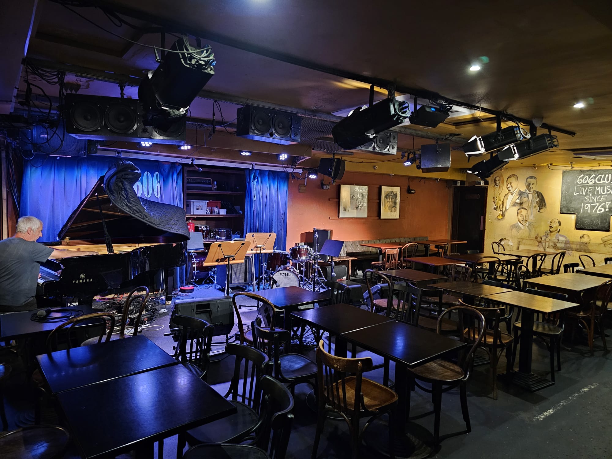 Spot the classic venue